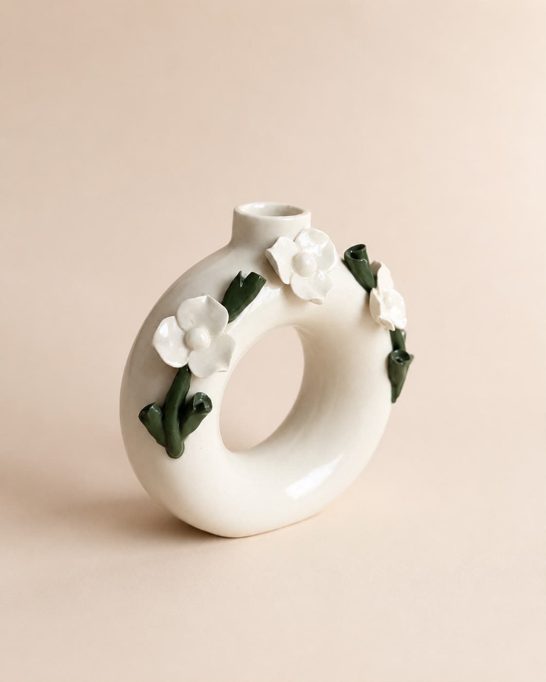 Ivory Bloom Ceramic Ring Vase - Image 1